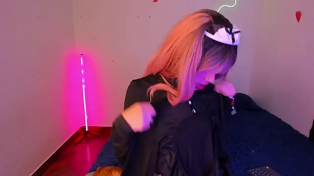 Snapshot of CelesteXCute chatting on 01/10/26, 11:42 CelesteXCute online show from 01/10/26, 11:42