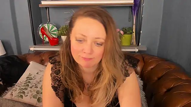 JesiaFoxi online show from 03/22/25, 04:47