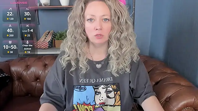 JesiaFoxi online show from 05/18/26, 01:06