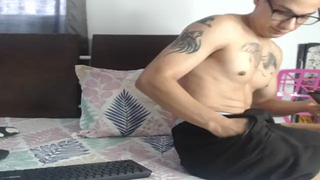 Tobicutee online show from 02/13/26, 06:15