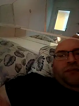 Snapshot of 0777edi chatting on 11/03/25, 06:09 0777edi online show from 11/03/25, 06:09