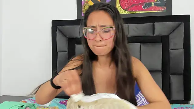 Snapshot of tatiana_valencia chatting on 12/28/24, 06:18 tatiana valencia online show from 12/28/24, 06:18