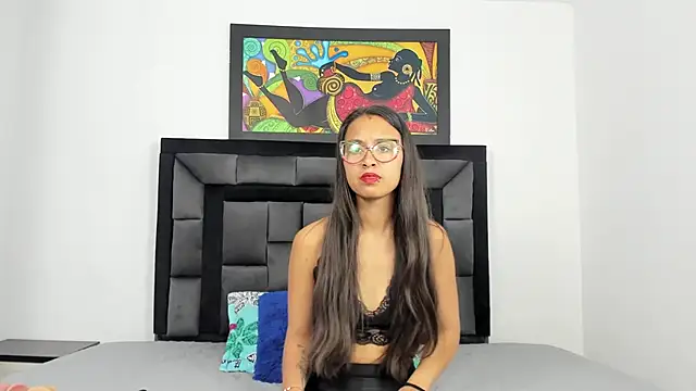 Snapshot of tatiana_valencia chatting on 01/19/25, 12:39 tatiana valencia online show from 01/19/25, 12:39