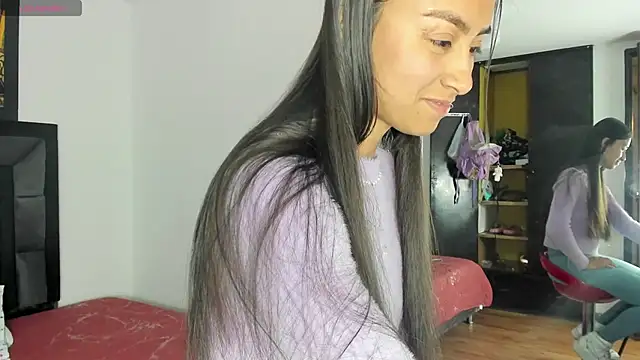 Snapshot of tatiana_valencia chatting on 01/27/25, 12:05 tatiana valencia online show from 01/27/25, 12:05