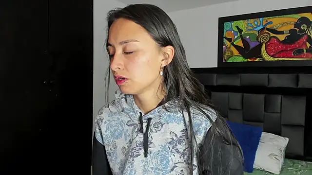 Snapshot of tatiana_valencia chatting on 02/28/25, 12:31 tatiana valencia online show from 02/28/25, 12:31