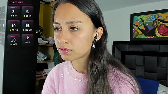 Snapshot of tatiana_valencia chatting on 03/01/25, 02:55 tatiana valencia online show from 03/01/25, 02:55