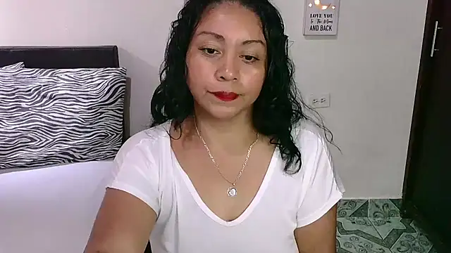 zaray bella online show from 03/05/25, 07:49