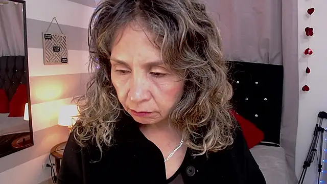 Snapshot of Afrodita_sg chatting on 01/18/26, 02:21 Afrodita sg online show from 01/18/26, 02:21