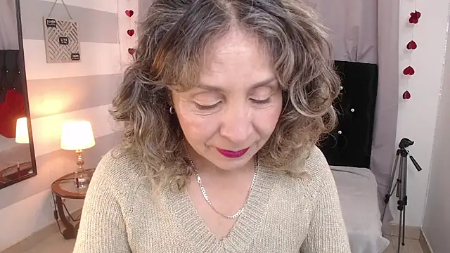 Snapshot of Afrodita_sg chatting on 02/03/26, 02:00 Afrodita sg online show from 02/03/26, 02:00