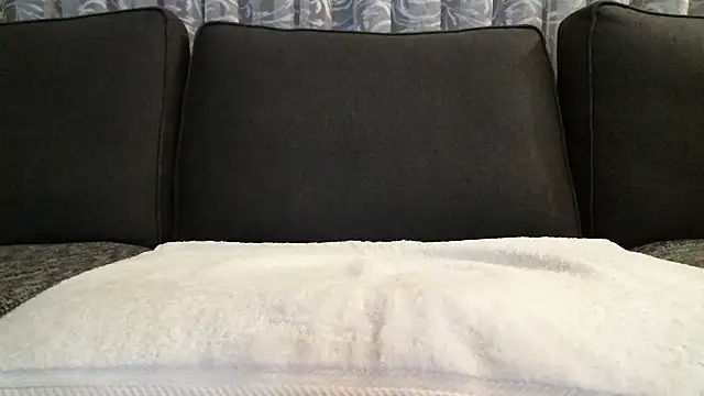 77 No Name 77 online show from 02/10/26, 02:04