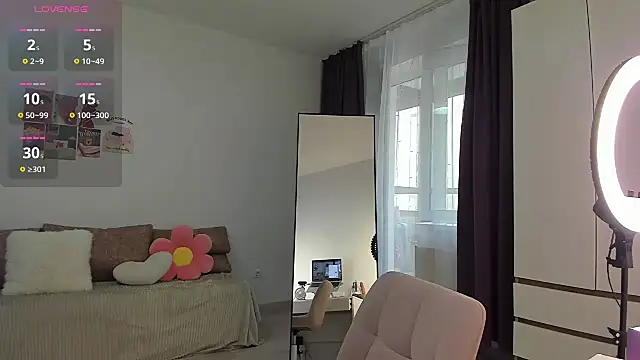  cometoseeme  online show from 07/01/26, 04:07