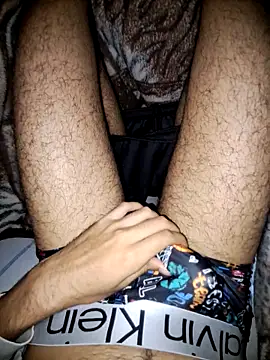 tall nangu online show from 11/22/25, 05:23