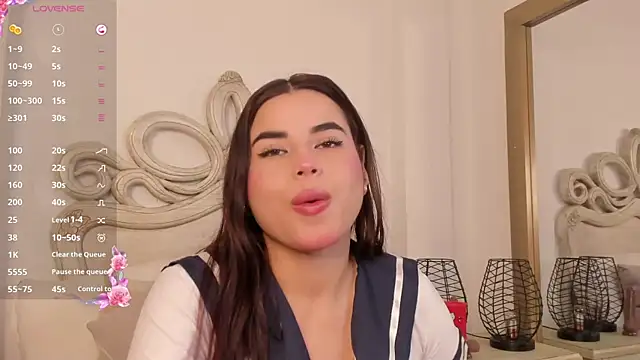 Snapshot of Victoria_vallejo_ chatting on 03/07/25, 03:18 Victoria vallejo online show from 03/07/25, 03:18