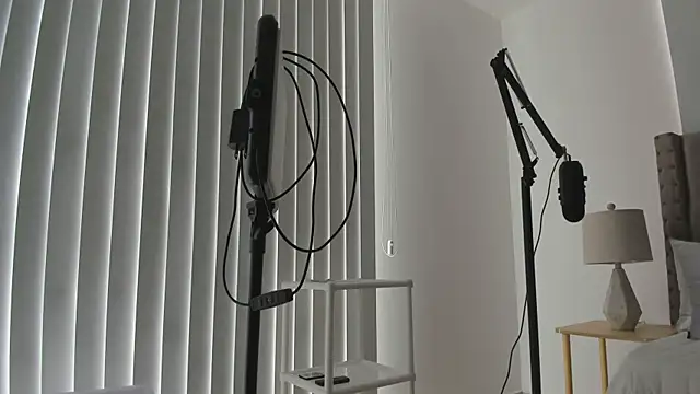 atenea erotic online show from 11/13/25, 07:57