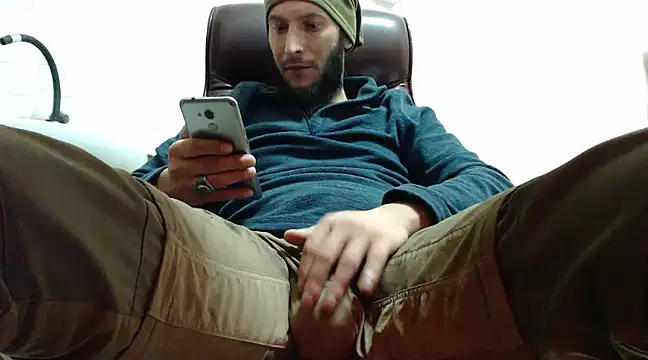 hardbigcock16 online show from 01/01/25, 12:44