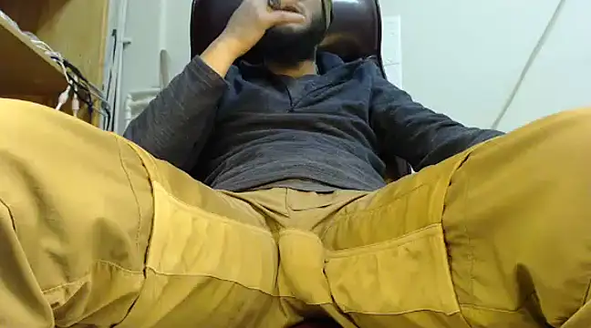 hardbigcock16 online show from 01/26/25, 09:29