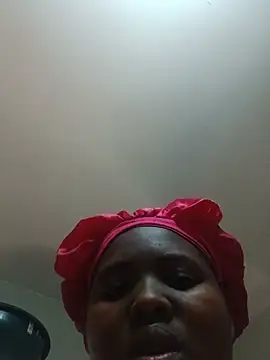 queenxdede online show from 06/09/26, 05:57