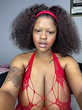 Snapshot of Boobylicious_BB chatting on 06/27/26, 12:22 Boobylicious BB online show from 06/27/26, 12:22