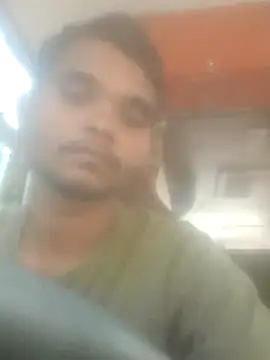 Snapshot of M-POONAM1234 chatting on 11/17/25, 05:35 M-POONAM1234 online show from 11/17/25, 05:35