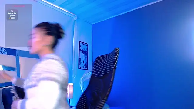 Snapshot of paulinabarnett- chatting on 02/27/25, 11:52 paulinabarnett- online show from 02/27/25, 11:52