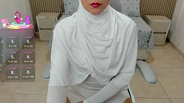 Hanaa latif online show from 03/20/25, 12:11