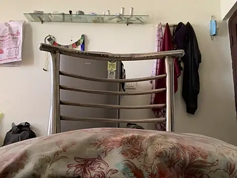 Snapshot of JOJO_xxx_123 chatting on 09/18/25, 09:44 JOJO xxx 123 online show from 09/18/25, 09:44