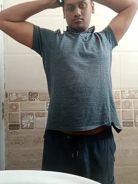 Long Laster online show from 11/26/25, 05:08