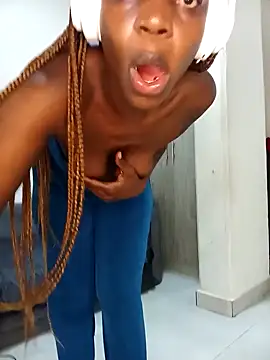 Cocowett online show from 03/17/25, 02:34