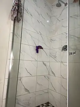 Cocowett online show from 11/25/25, 01:49