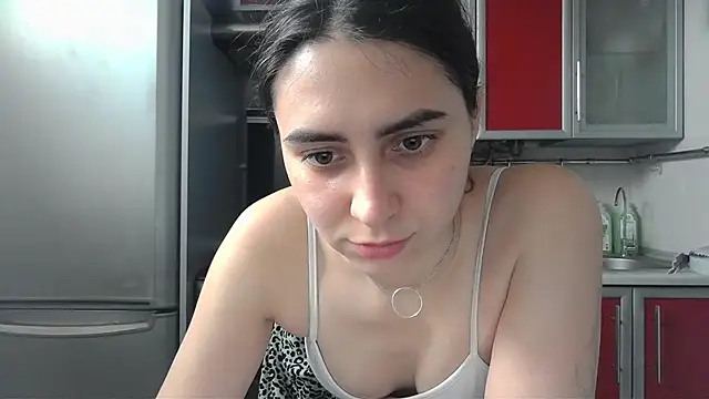 Snapshot of Kashtanka_ chatting on 03/12/25, 06:29 Kashtanka online show from 03/12/25, 06:29