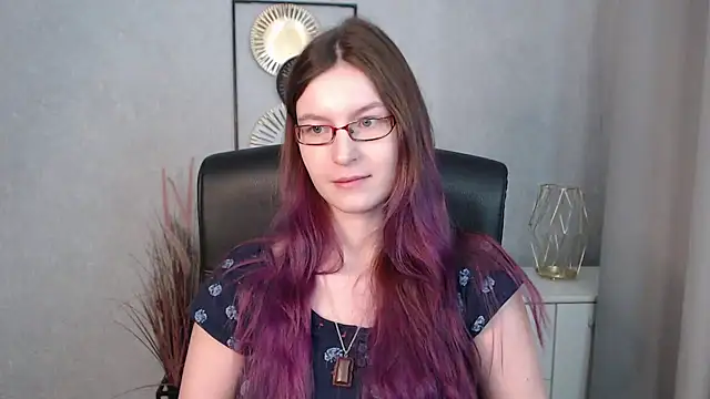 emmaxDelight online show from 01/20/25, 10:07