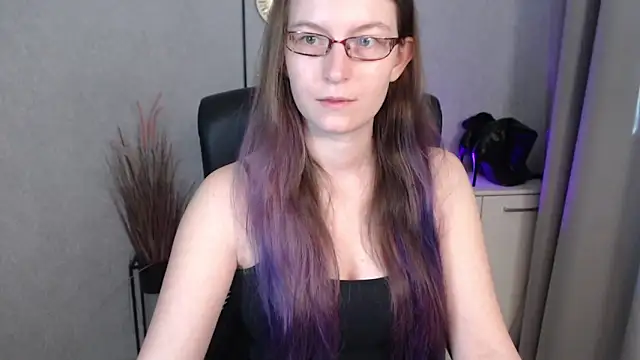 emmaxDelight online show from 10/11/25, 06:12