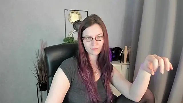 emmaxDelight online show from 03/30/26, 05:36