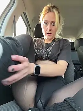 JoleneFuego online show from 11/08/25, 09:53