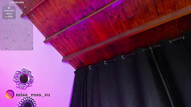 Snapshot of Mia_ross16 chatting on 12/20/24, 09:50 Mia ross16 online show from 12/20/24, 09:50