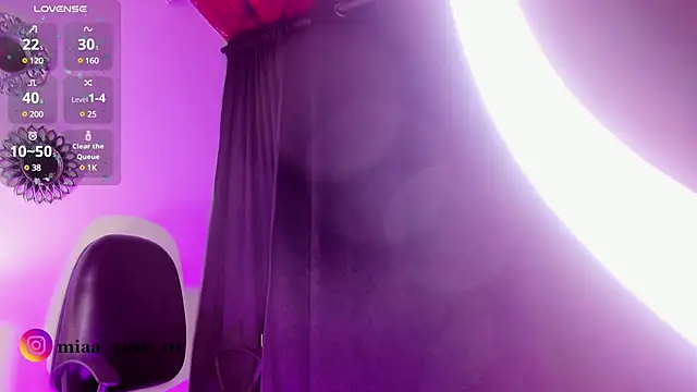 Snapshot of Mia_ross16 chatting on 12/21/24, 10:19 Mia ross16 online show from 12/21/24, 10:19