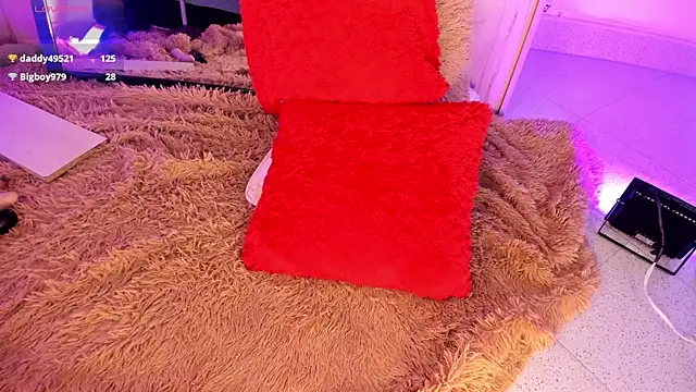 Snapshot of Mia_ross16 chatting on 03/19/25, 09:58 Mia ross16 online show from 03/19/25, 09:58