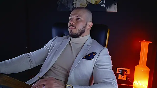 Snapshot of AngeloEric chatting on 02/05/25, 04:59 AngeloEric online show from 02/05/25, 04:59