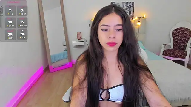 zoe turnner 18 online show from 02/13/25, 11:17