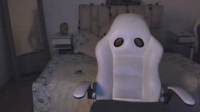 zoe turnner 18 online show from 11/14/25, 11:42