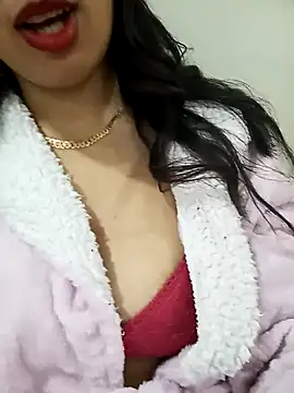 jijijoudia online show from 03/06/25, 11:53