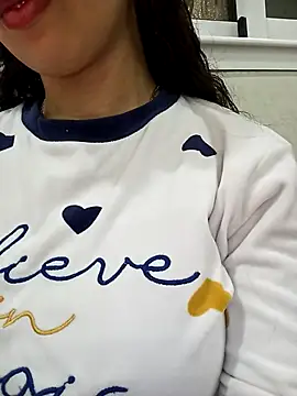 jijijoudia online show from 03/15/25, 02:24