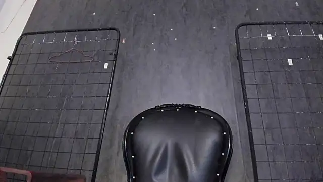 Carolina Arias online show from 11/15/25, 06:26