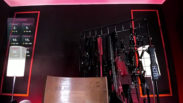 Carolina Arias online show from 03/31/26, 03:12