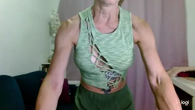 Canelita28 online show from 04/14/26, 01:22