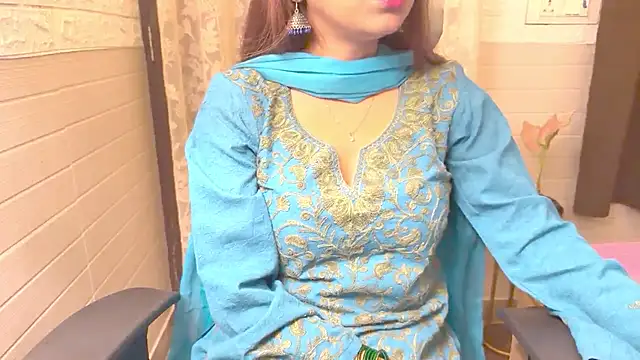 Your Sassy Goddess online show from 03/18/25, 04:37