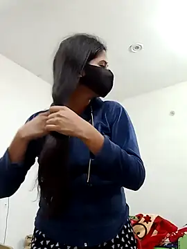 Snapshot of _SonPari_ chatting on 12/11/24, 04:20 SonPari online show from 12/11/24, 04:20