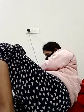 Snapshot of _SonPari_ chatting on 12/28/24, 05:03 SonPari online show from 12/28/24, 05:03