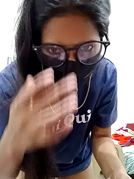 Snapshot of _SonPari_ chatting on 12/30/24, 07:42 SonPari online show from 12/30/24, 07:42