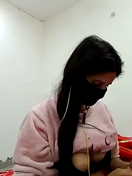 Snapshot of _SonPari_ chatting on 01/11/25, 04:14 SonPari online show from 01/11/25, 04:14